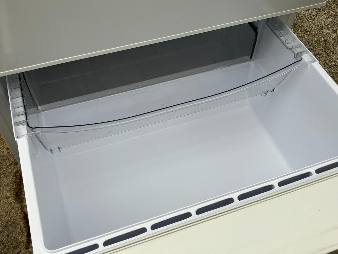 愛知岐阜/送料無料★アクア　238L冷蔵庫 AQR-SV24H　2018年製