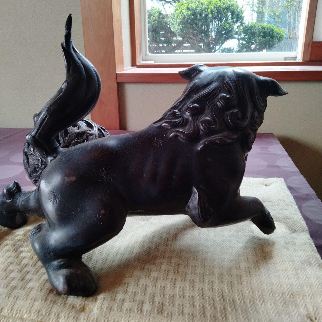 【魔除け金属製玉獅子】在銘吉祥瑞獣縁起物風水置物古くから邪気払い福呼よせ運気上げ