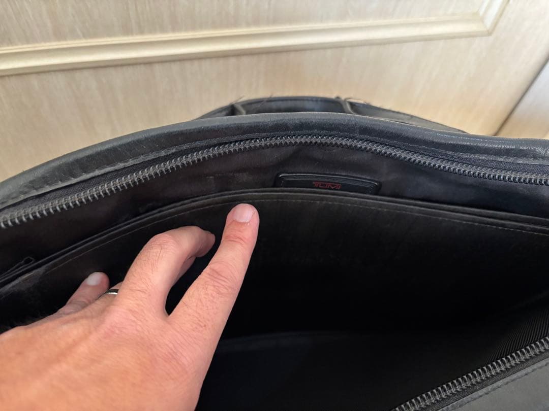 TUMI ビジネスバッグ ブラック　96141DH