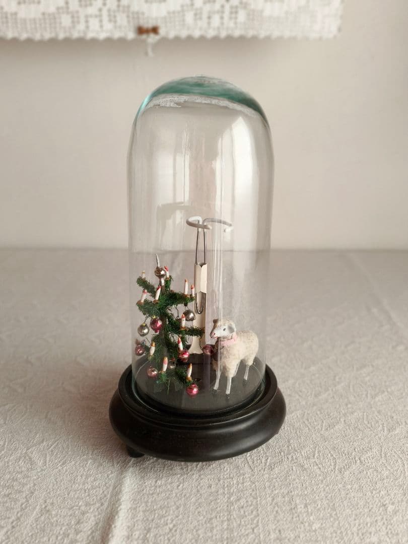 * vintage ✵ ガラスドーム オールドツリーと羊さん