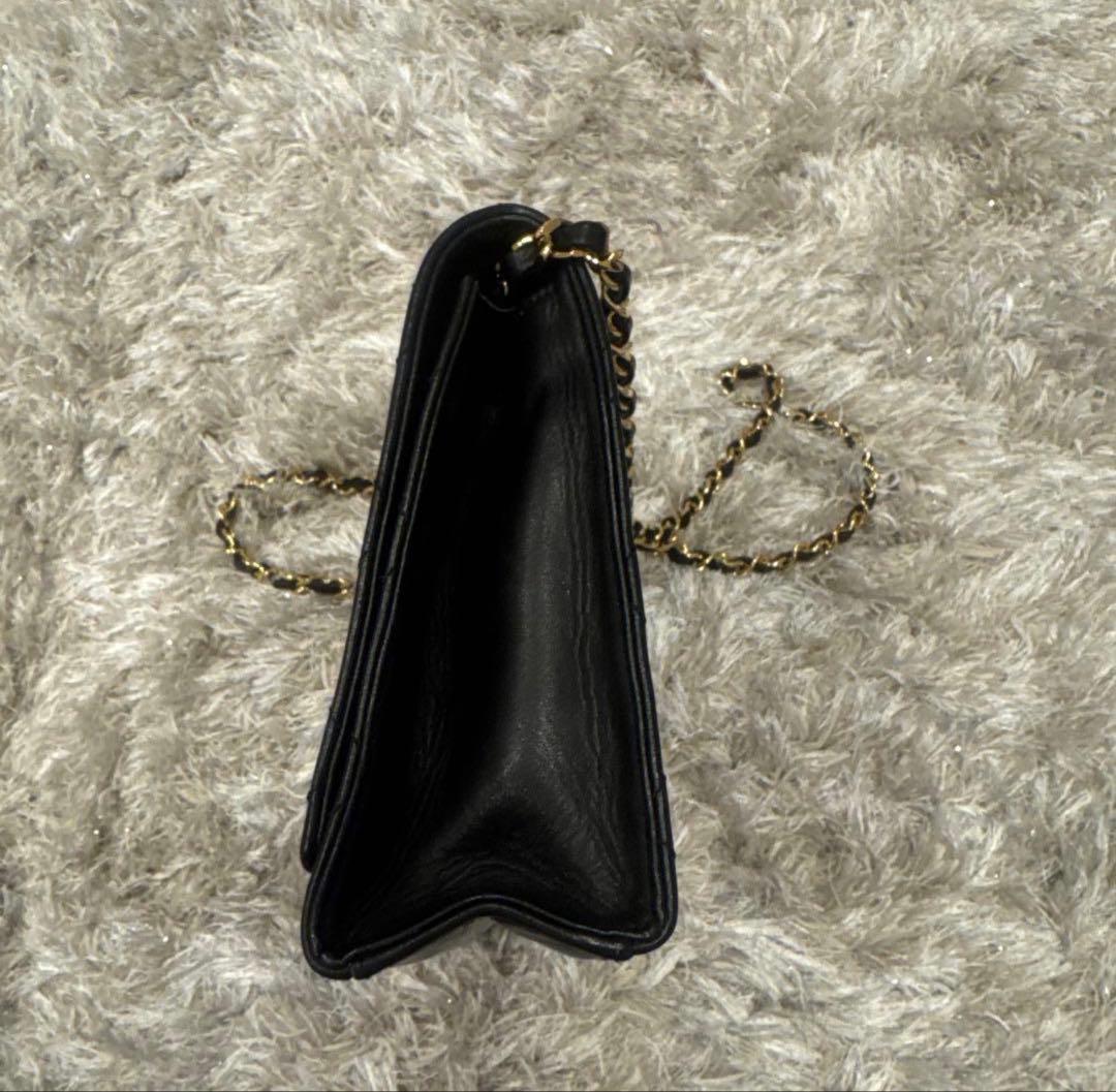 CHANEL ブラック キルティング ショルダーバッグ