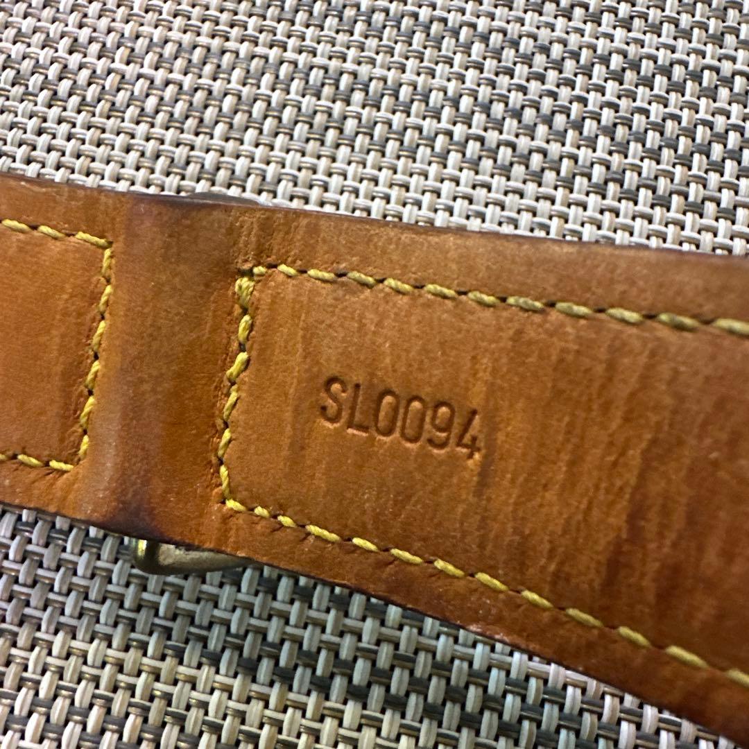 LOUIS VUITTON 犬用首輪