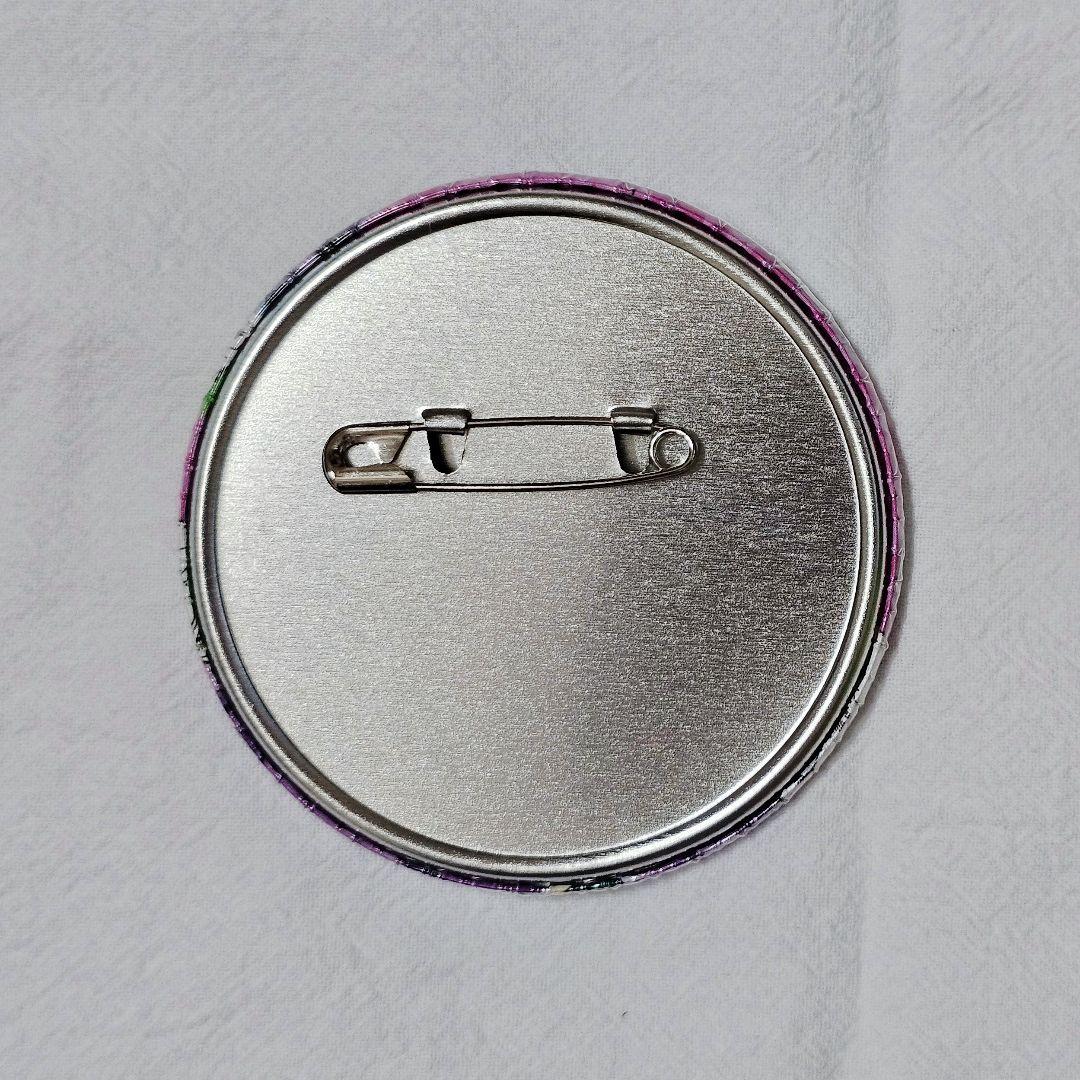 【ジョジョの奇妙な冒険】岸辺露伴 缶バッチ 4部 荒木飛呂彦原画展 ジョジョ展