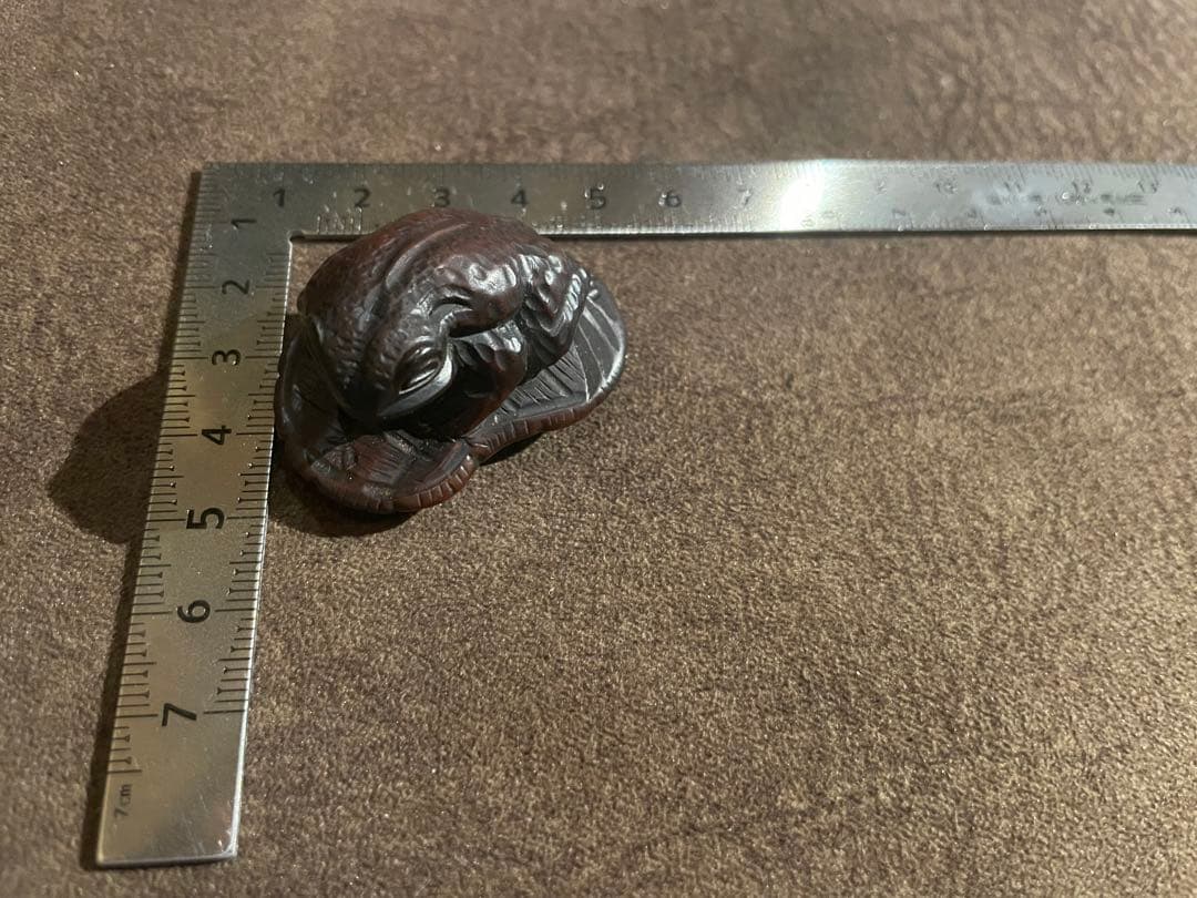 蛙 根付 銘 正直