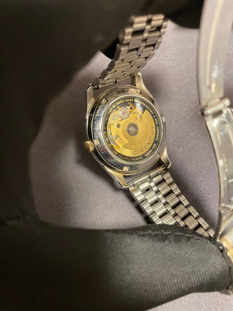 【最終値下げ】ジバンシー　メンズ　AT 稼働品　【極美品】　変えベルト付き