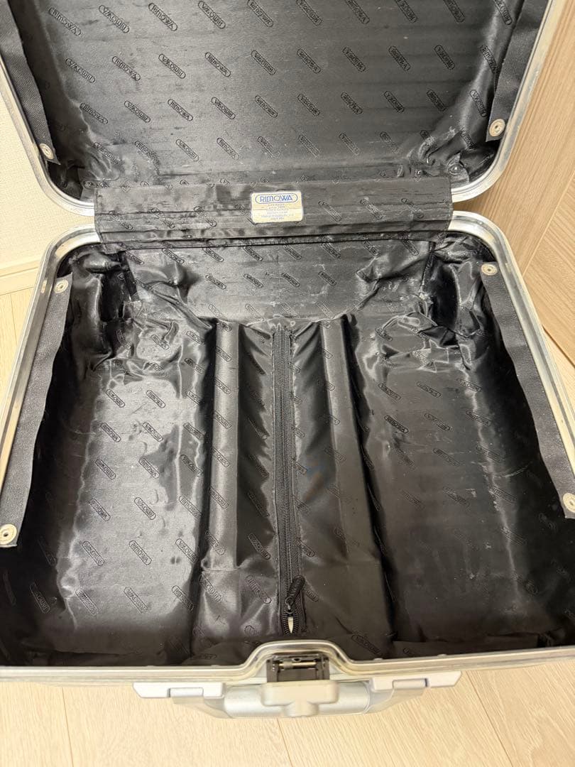 RIMOWA リモワ トパーズ 2輪 ビジネストロリー 機内持ち込み可