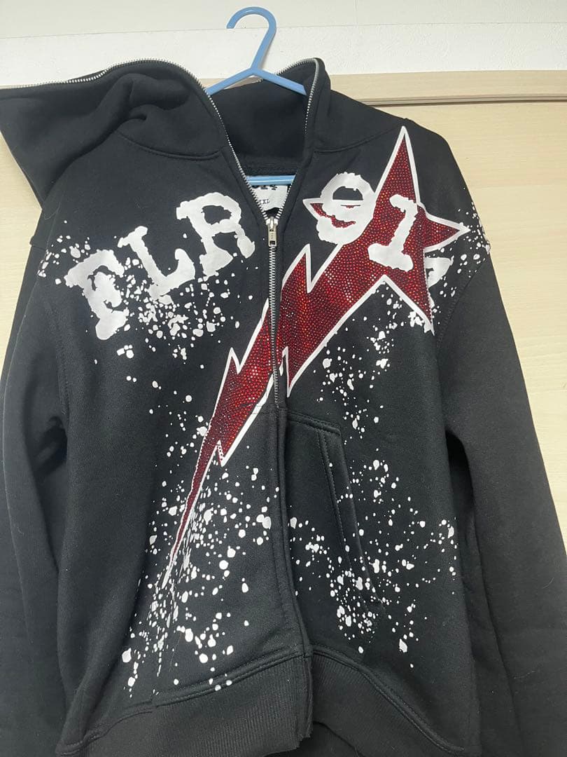 FLR 914 パーカーとスウェットパンツセット