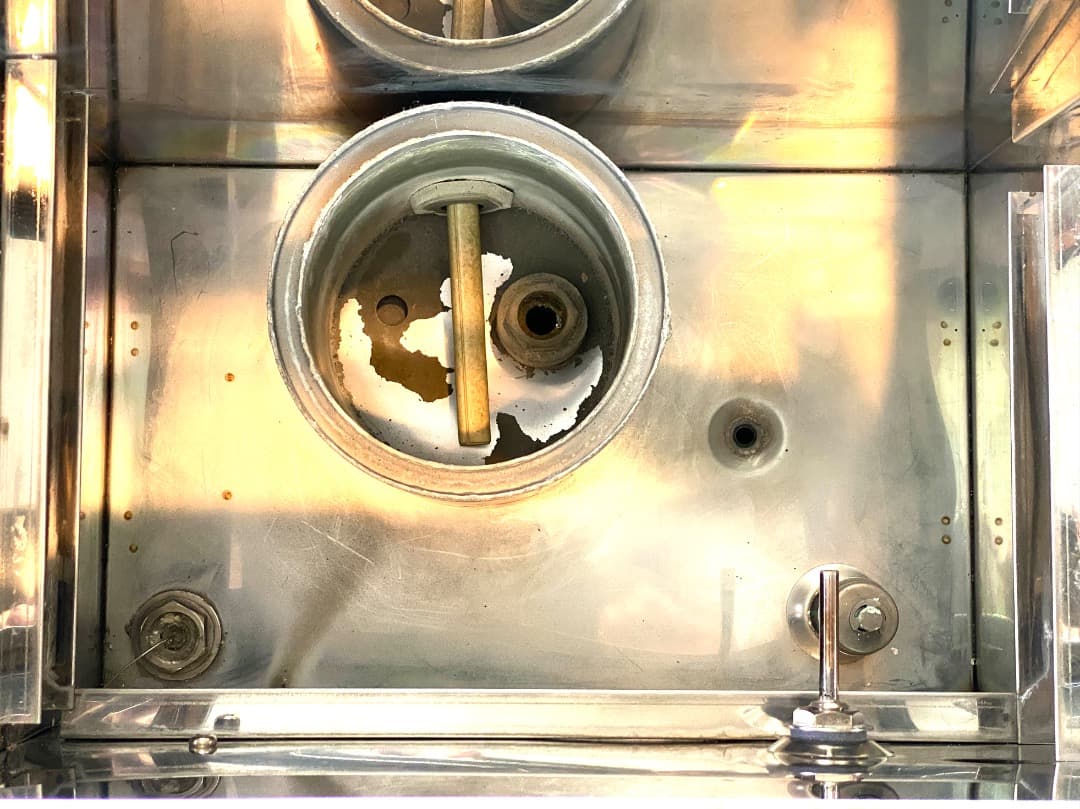 神*威様 【注意】外装、内部、汚れあり ヤスター製 タオルスチーマー 早沸式