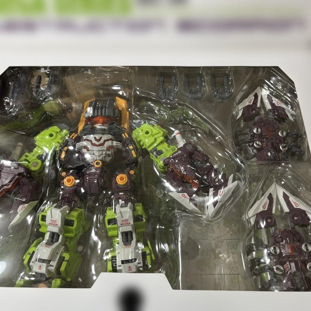 誠造社　デストラクションスコーピオン　MASTER MADE トランスフォーマー