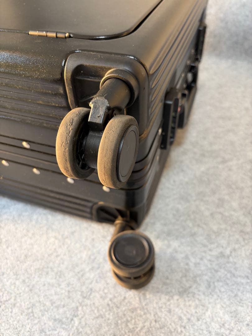 【タビトラ】スーツケース　キャリーカート USBポート付き