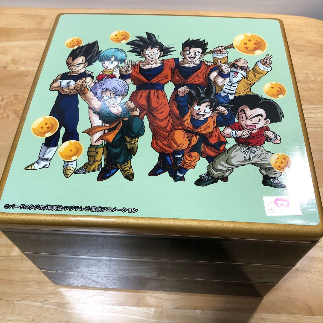 ドラゴンボール キャラクターボックス　おせち料理　重箱　悟空　悟天　トランクス