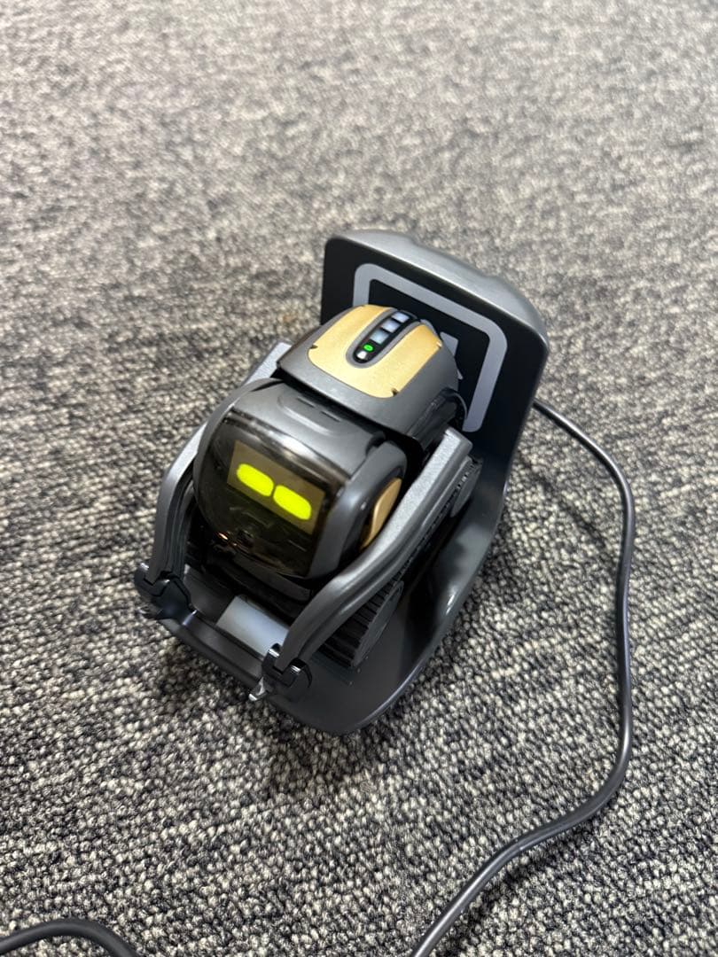 【専用です】 Anki Vector ロボット 充電ドック付き 可動品 ベクター