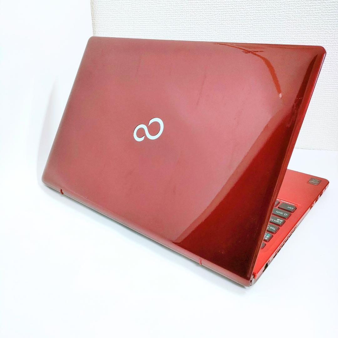 タッチパネル✨️Win11/Corei7/SSD/カメラ付き富士通ノートパソコン