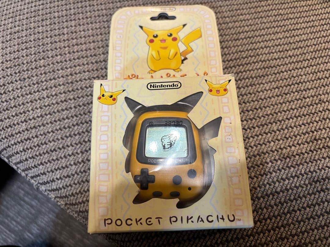 Nintendo ポケットピカチュウ 新品・箱など傷あり