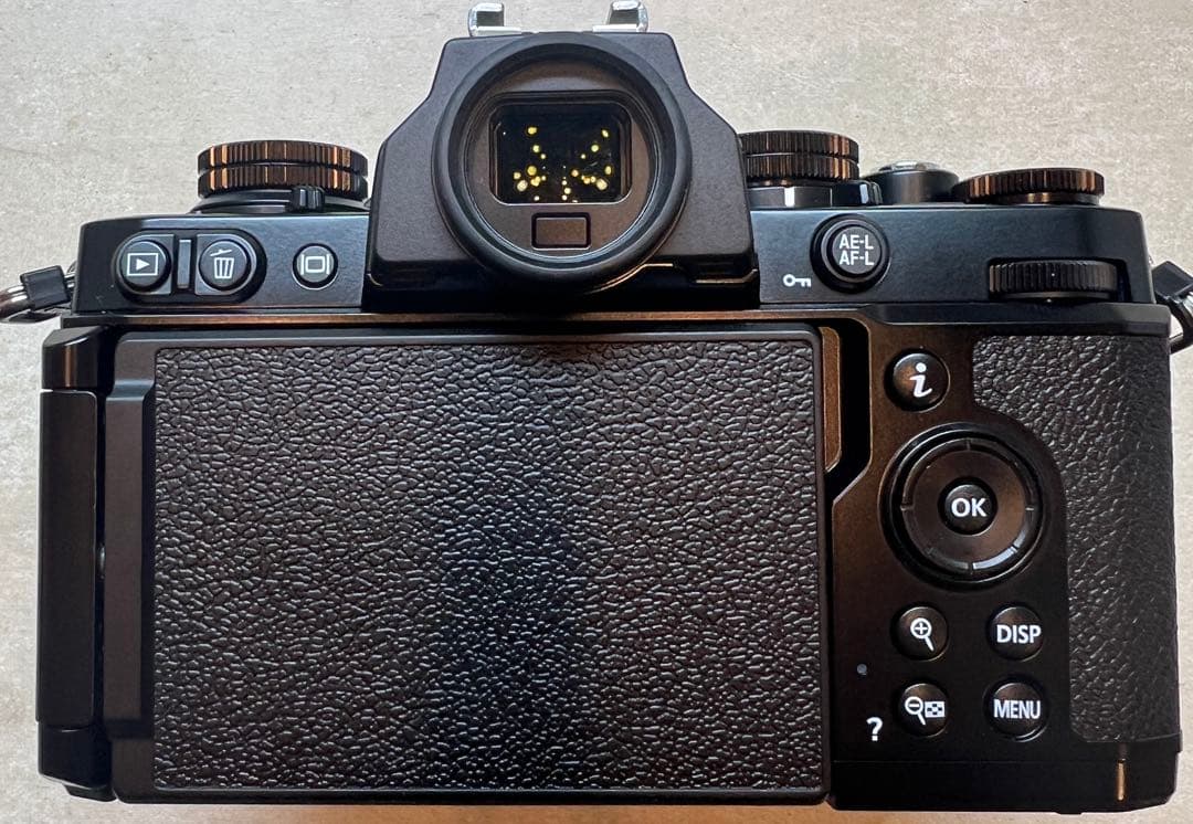 Nikon Z fc 16-50kit + SIGMA16mm/f1.4単焦点