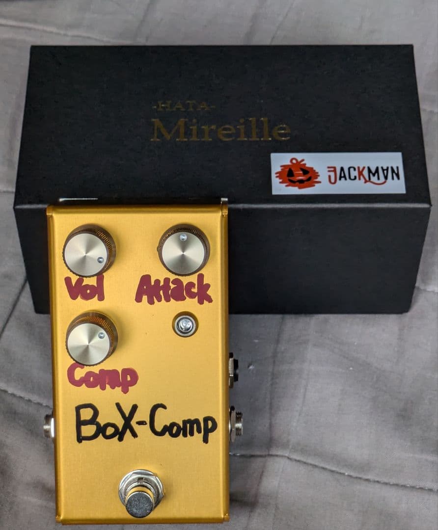 [美品]BOX COMP HATA JACKMAN