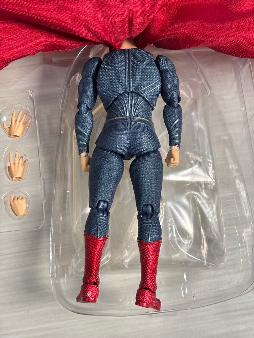 正規品 MAFEX スーパーマン フィギュア figure ジャスティスリーグ