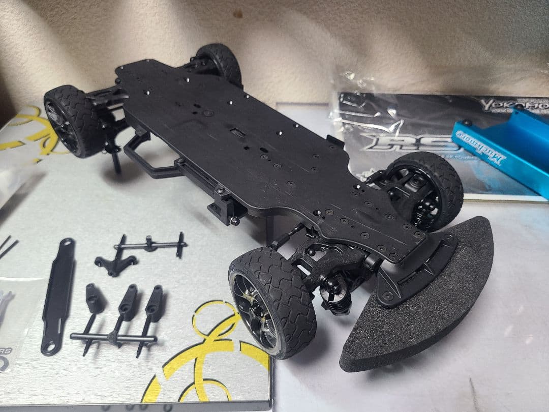 組立済　ルーキースピード　RS2.0　ラジコン　シャーシ　ヨコモ　YOKOMO