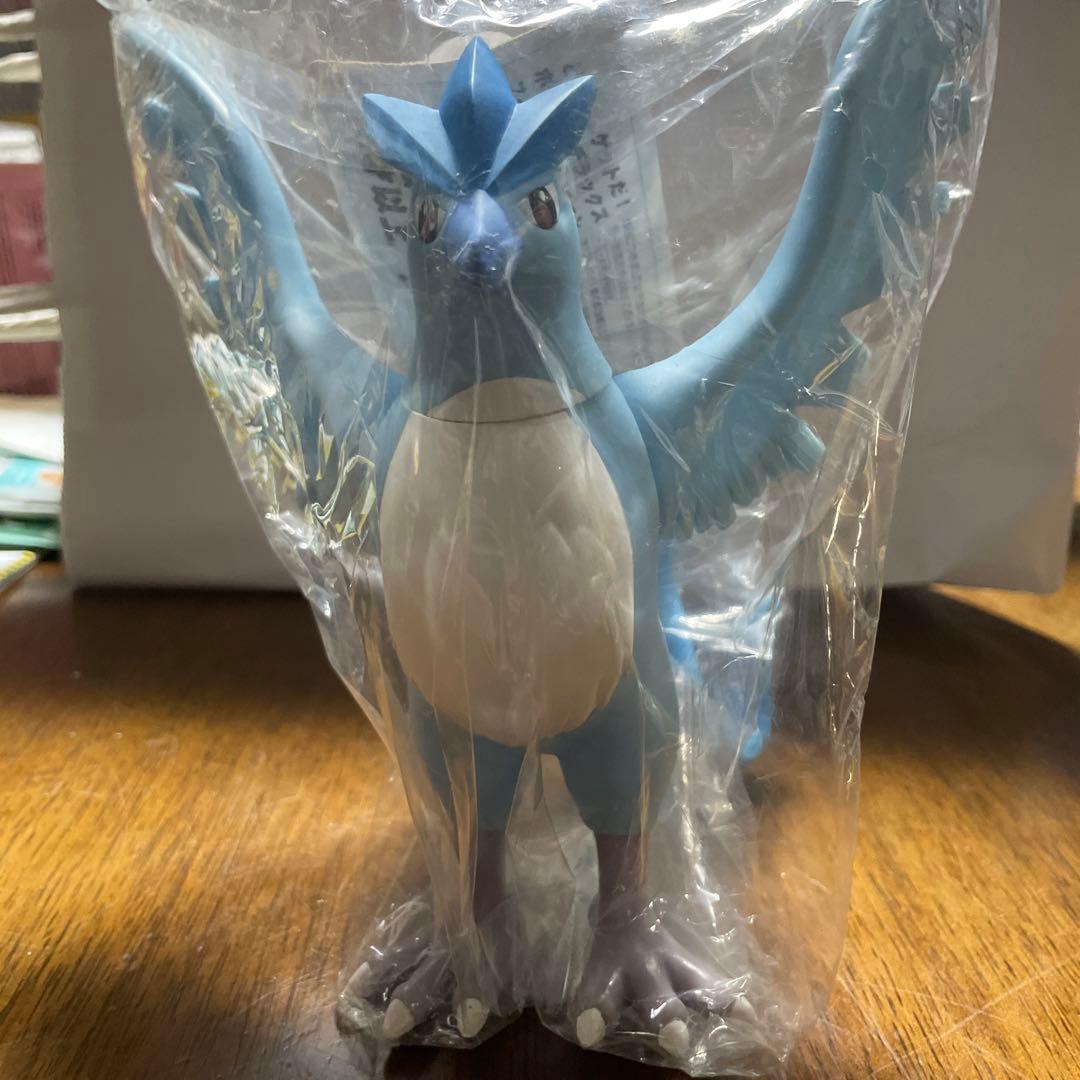 ポケモン デラックスフィギュア ルギア/ファイヤー/サンダー/フリーザー 4体