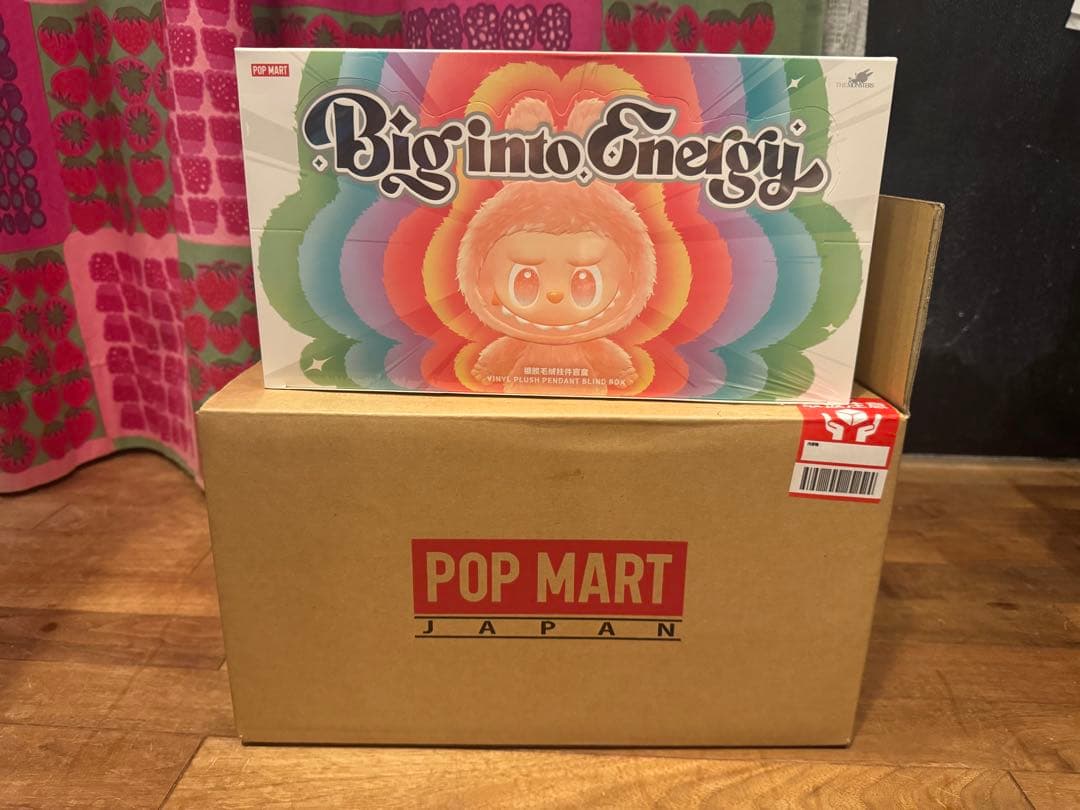 POP MART Big into Energy ラブブ　アソート