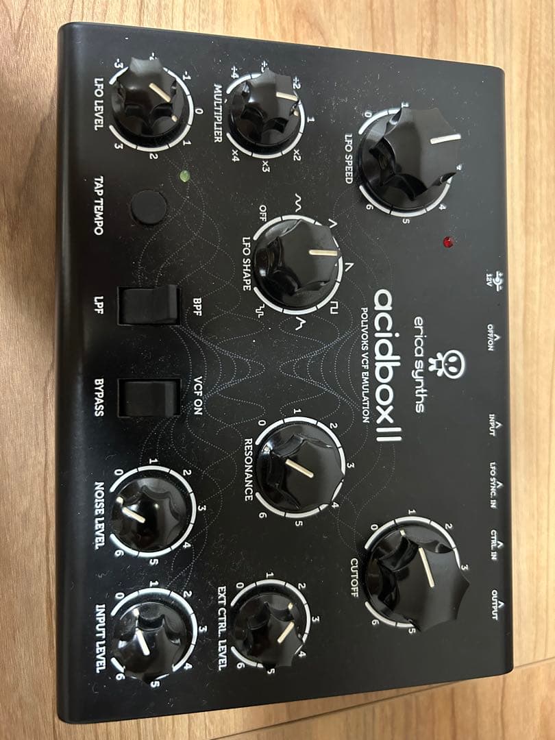 Erica synths acidbox II エフェクター