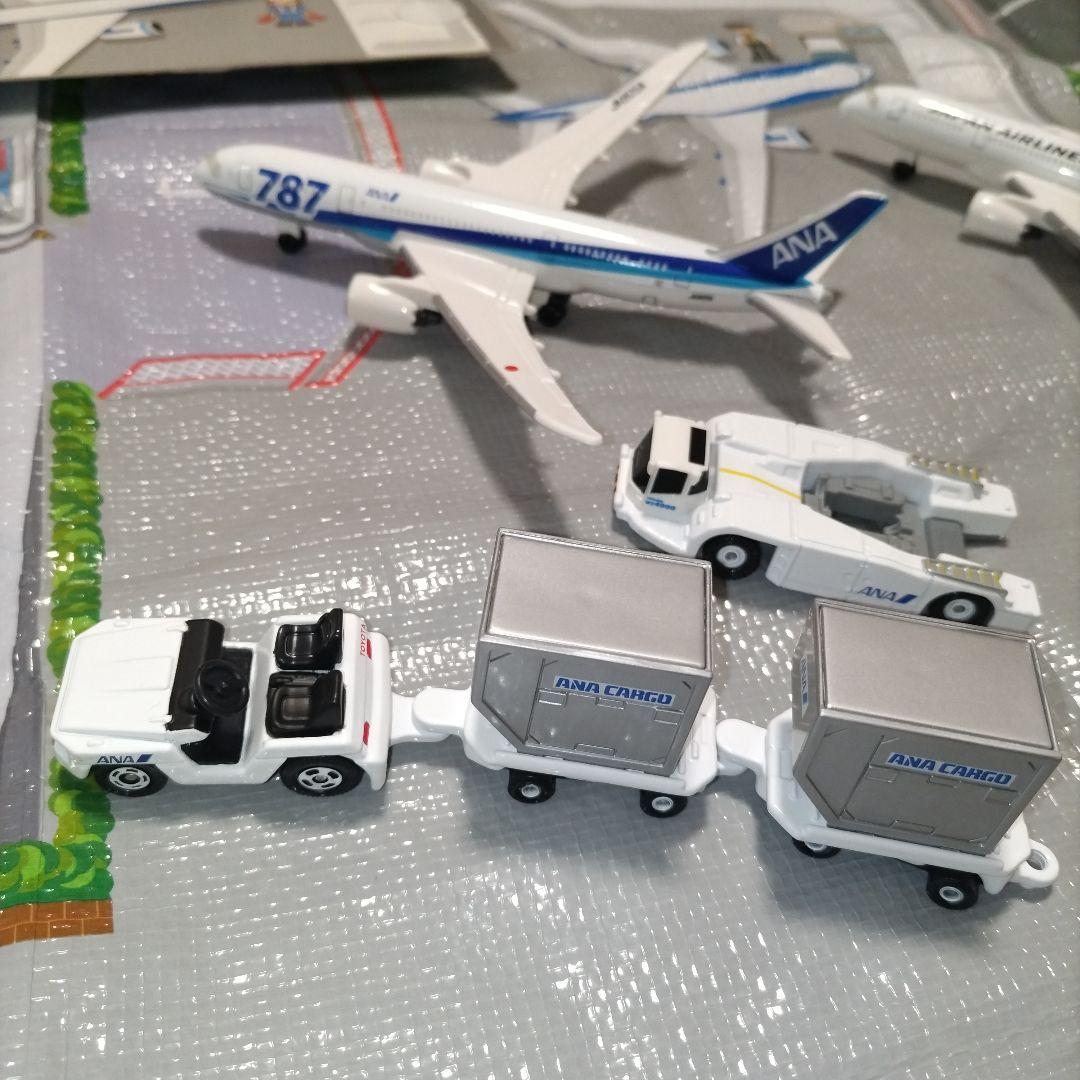 トミカ　トミカ空港　カーゴジェット　エアポートセット　ANA　JAL　飛行機