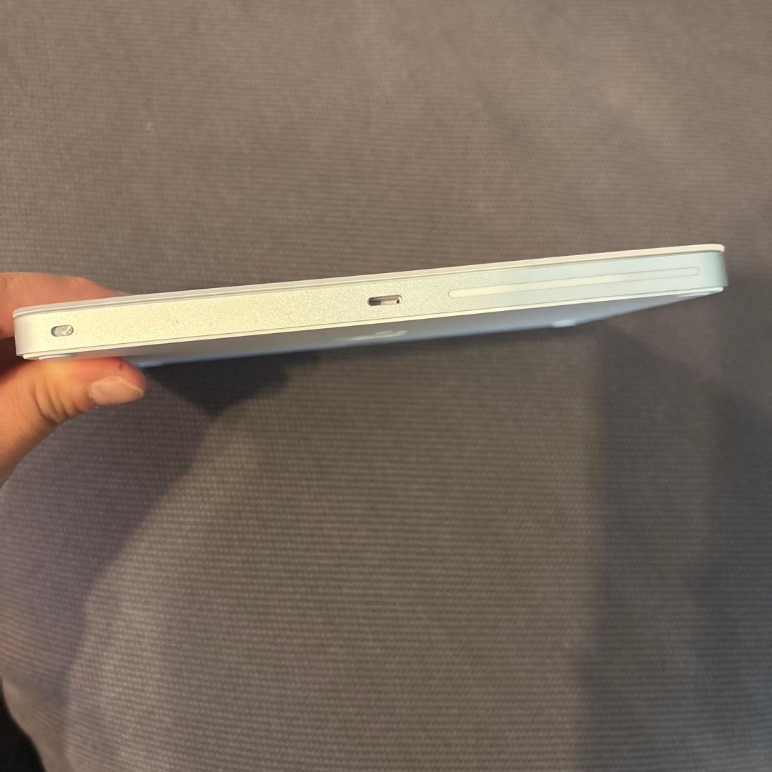 Magic Trackpad ホワイト USB-Cケーブル付き