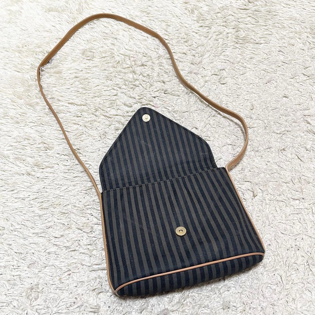 【良品】フェンディ　ショルダーバッグ　ポシェット　レザー　キャンバス　ペカン柄