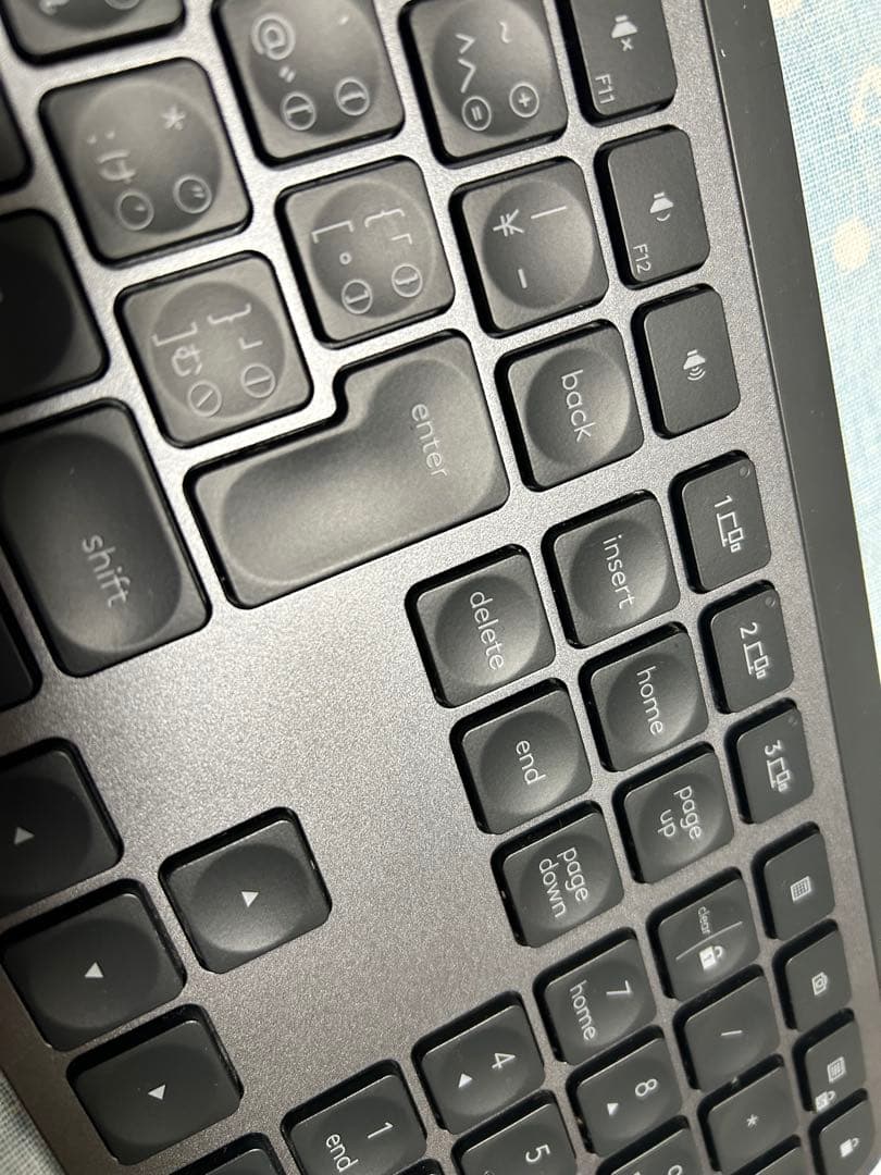 Logicool MX KEYS (日本語配列)