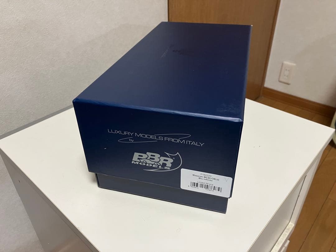 1/18 BBR マセラティMC20 CIELOケース付き