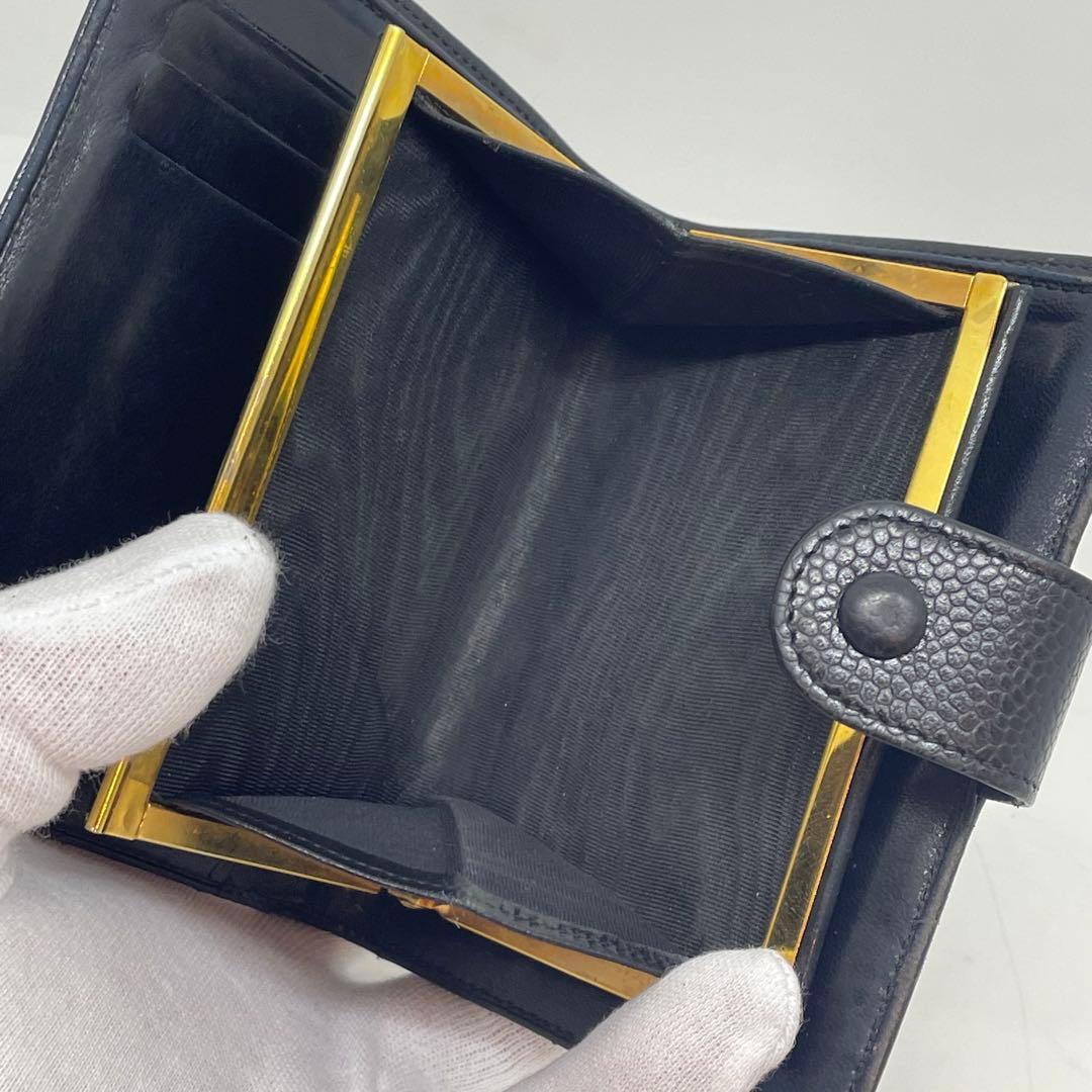 【使用感あり】シャネル CHANEL キャビアスキン 二つ折り財布 がま口