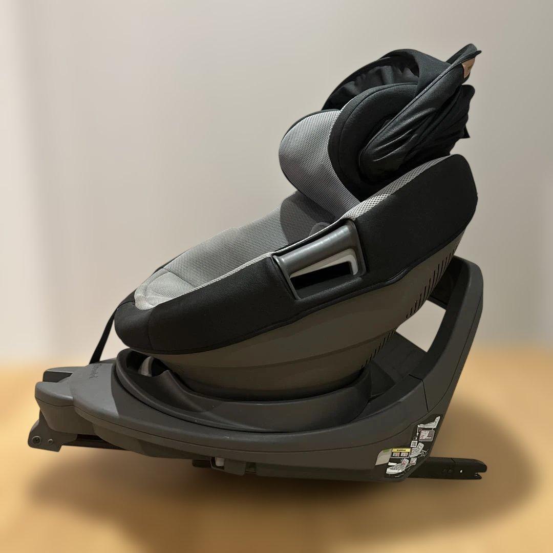 Combi THE S ISOFIX エッグショック コンビ　ザエス