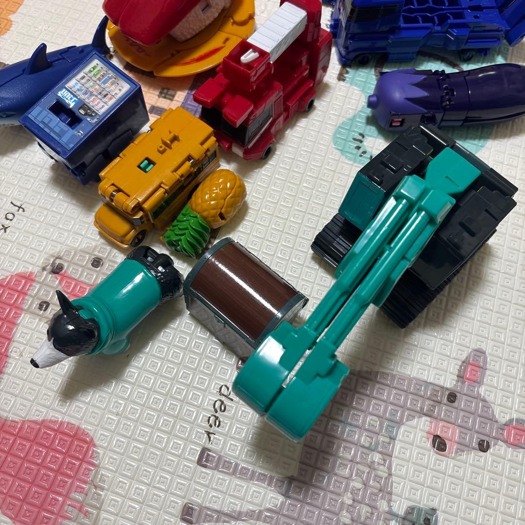 【匿名発送】 ユニトロボーン パイナップル マグロ シャーク ショベル スシロー