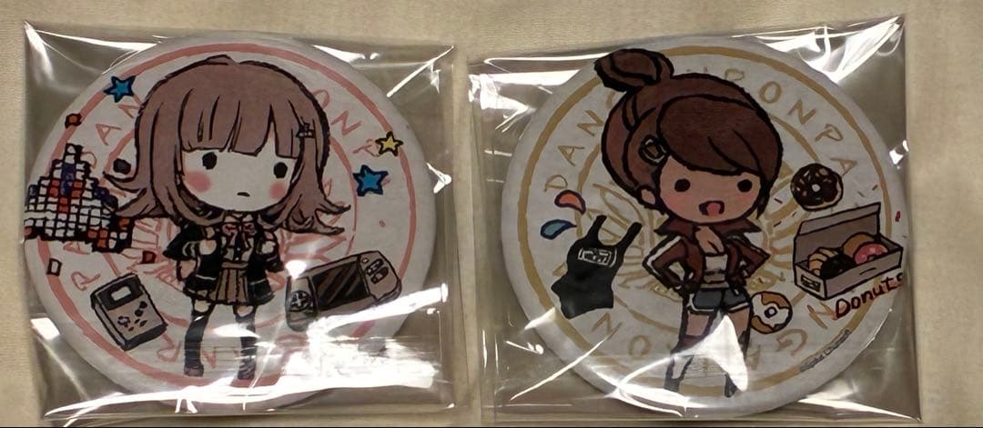 ダンロン　スーダン　缶バッジ　訳あり品　七海千秋　朝日奈葵