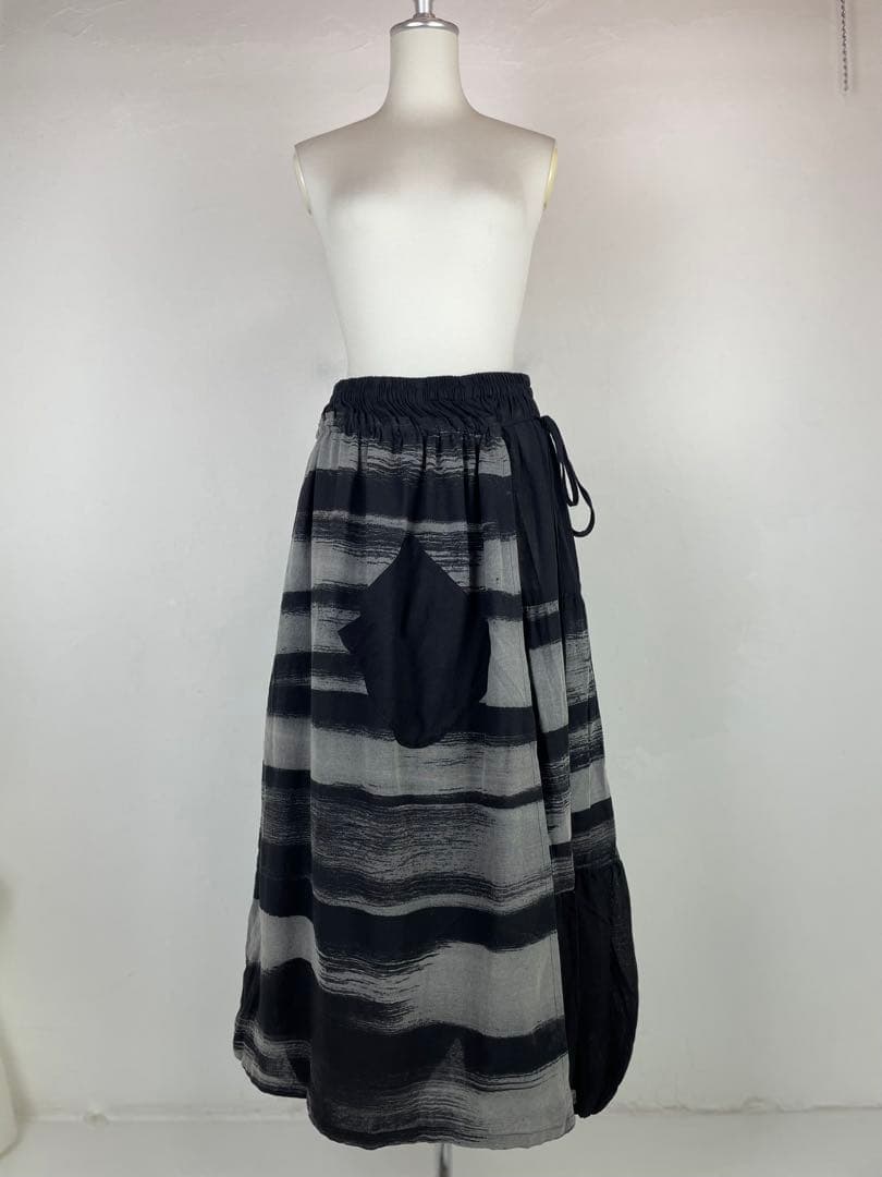 【新品】パンツスカート　タイパンツ　アラジンパンツ　男女兼用　ブラック