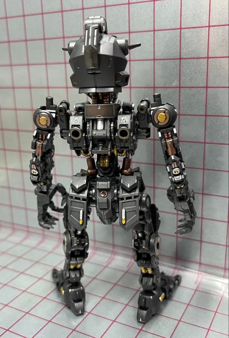 MGSD ガンダムバルバトス　アイアンブラッドコーティング　完成品