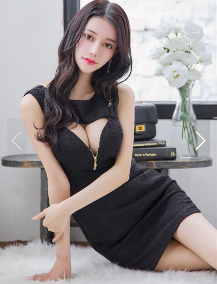 ジュエルズ ブラック タイトドレス Mサイズ