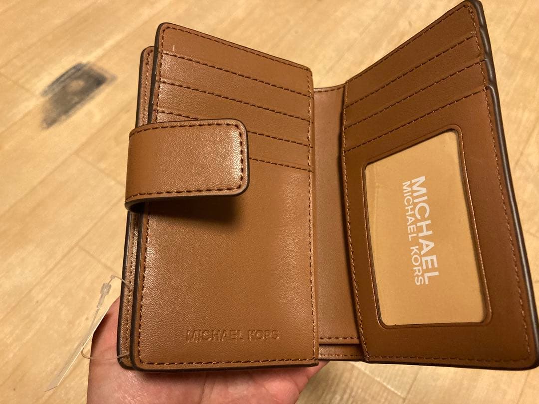 MICHAEL KORS 二つ折り財布 MKロゴ　新品未使用品
