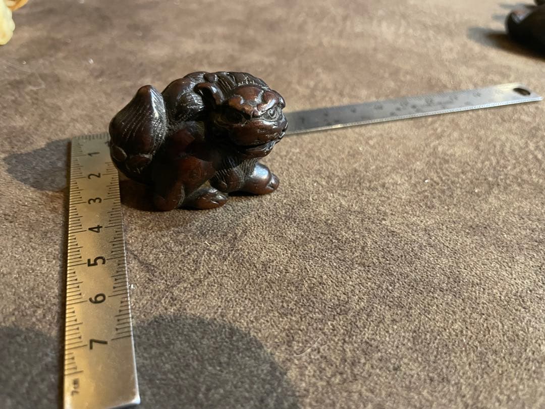 根付 獅子 木製 無銘