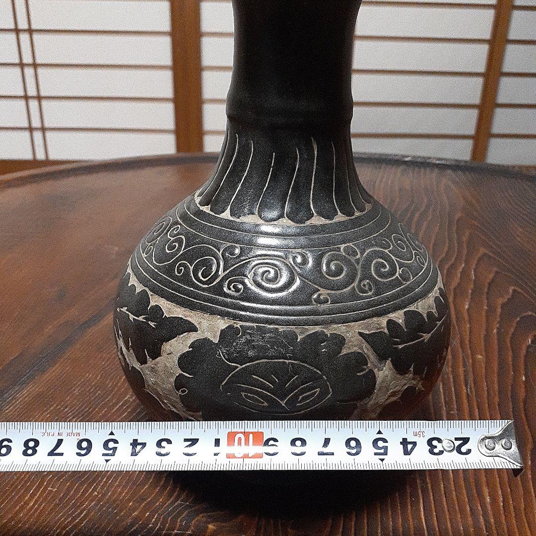 訳有り中国磁州窯陽刻花瓶