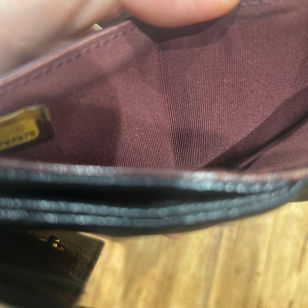 シャネル マトラッセ　キャビアスキン　財布