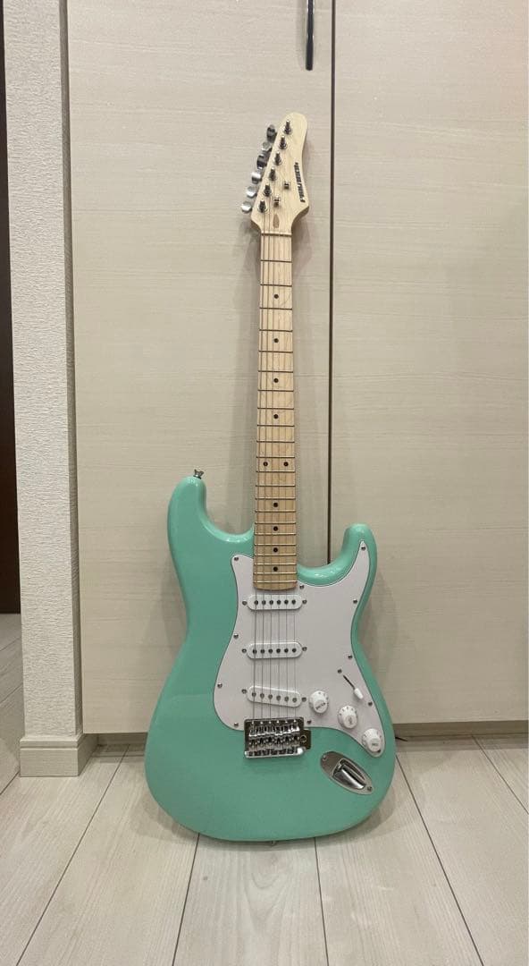 ★美品★ Photogenic 初心者向けギター ストラトキャスター　エメラルド