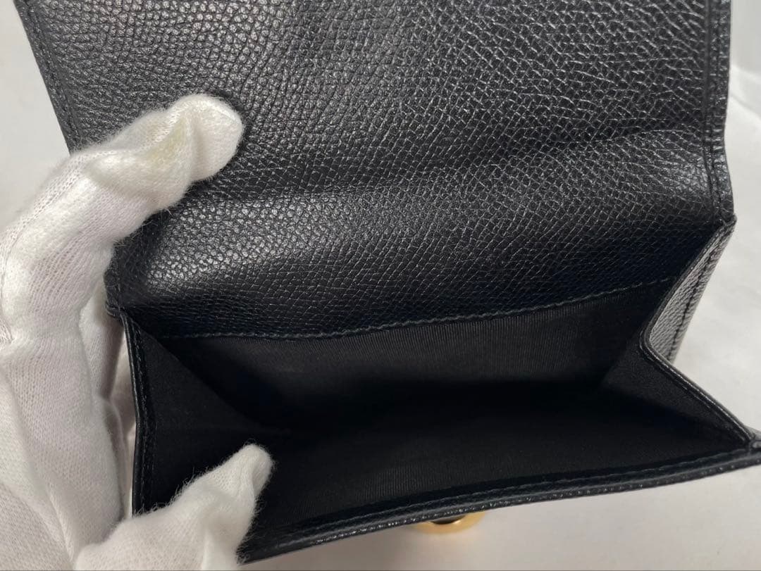 未使用に近い FERRAGAMO フェラガモ 二つ折り財布 ガンチーニ レザー