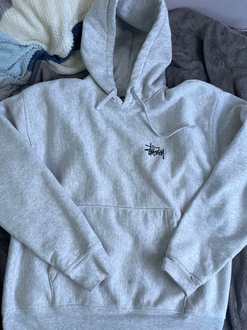 STUSSY グレー パーカー フーディ ステューシー