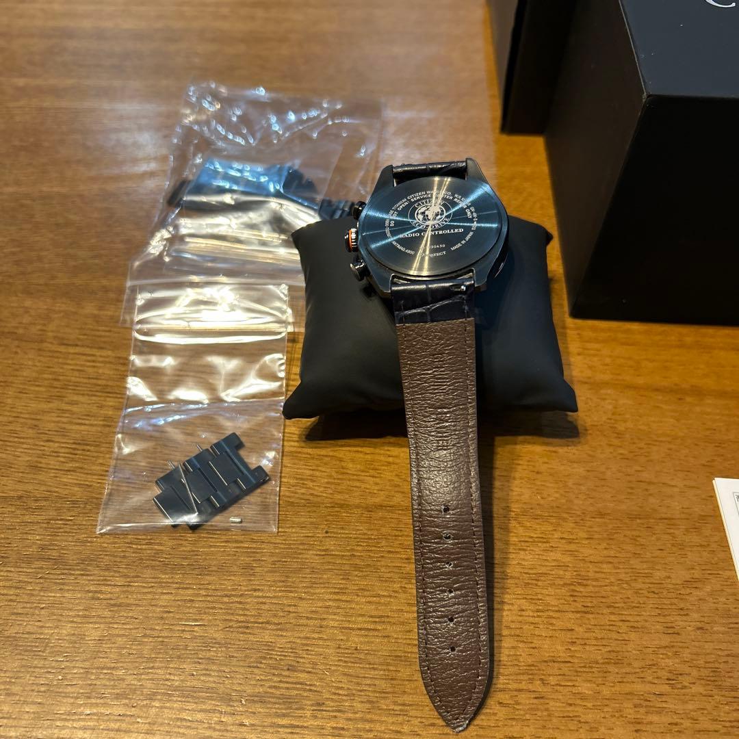 CITIZENATTESAACT Lineブラックチタン AT8185-62E