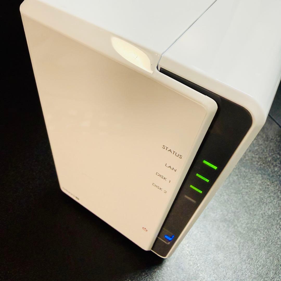 外付けハードディスク・ドライブ Synology DS223J + WD Red 2TB(7760h)
