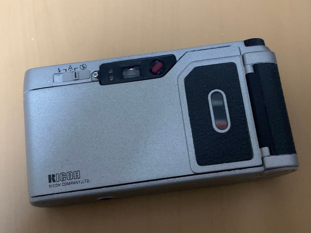 RICOH GR1 コンパクトフィルムカメラ　リコーGR1（ジャンク）