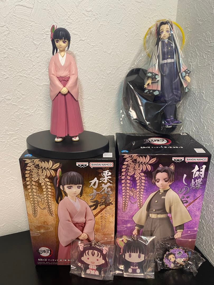 鬼滅の刃　フィギュア　絆の装　胡蝶　カナヲ