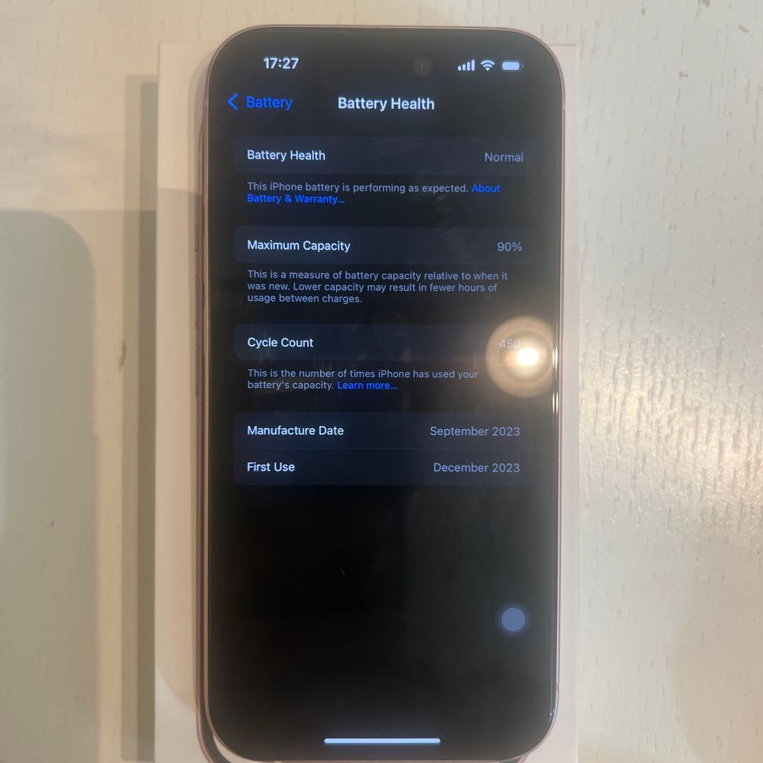 Iphone 15 256gb SIMフリー