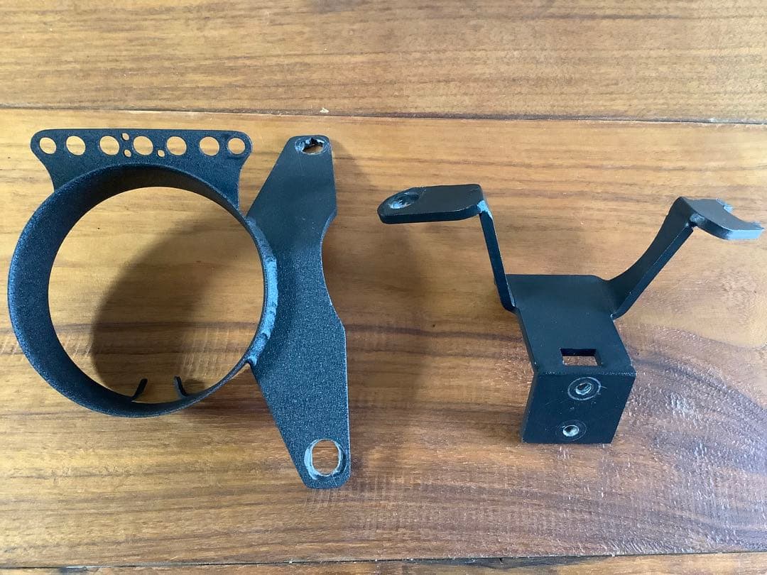 ハーレー　イグニッションコイル　キーシリンダー　ステー